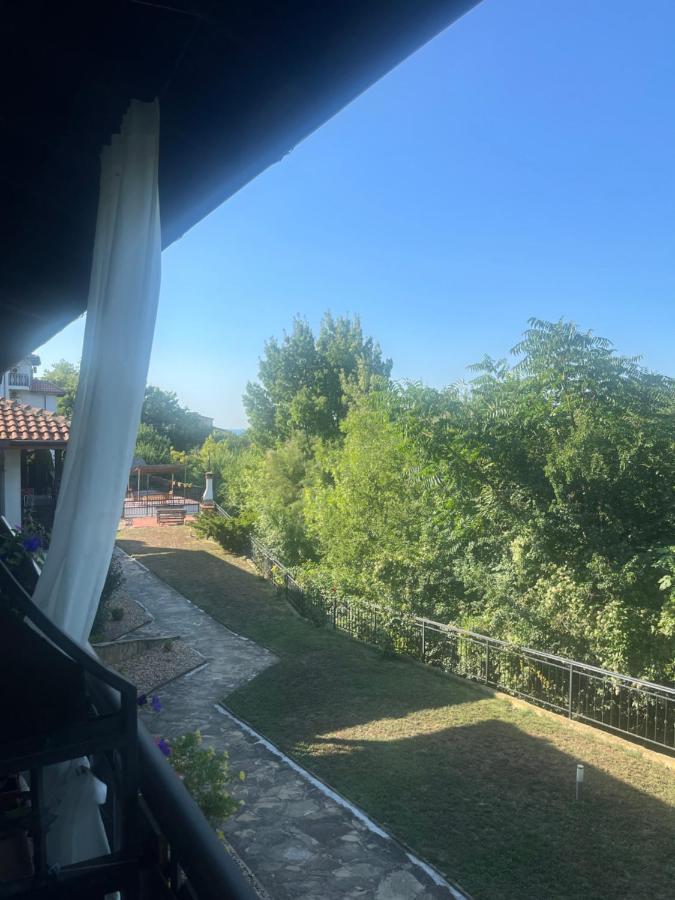 Spacious Fully Furnished Studio In Kavarna Apart Hotel Exteriör bild