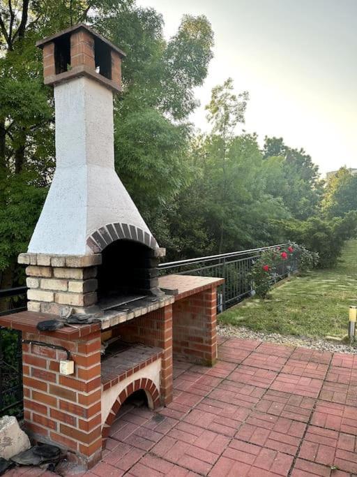 Spacious Fully Furnished Studio In Kavarna Apart Hotel Exteriör bild